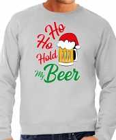 Grote maten ho ho hold my beer fout kersttrui outfit grijs voor heren